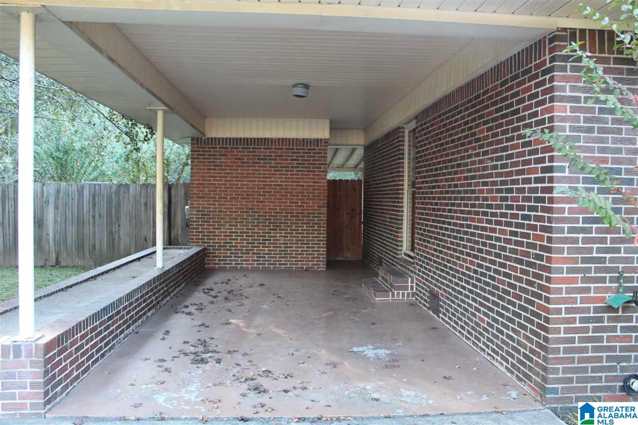 77 Earley Street Sumiton, AL 35148 - Photo 4 of 24