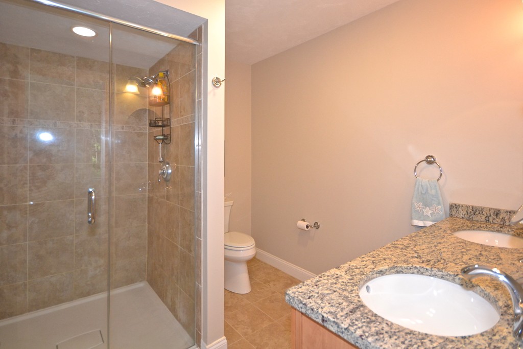 102 Fairhaven Road, Unit 23 Mattapoisett, MA 02739 - Photo 16 of 20 Gallery Image 16