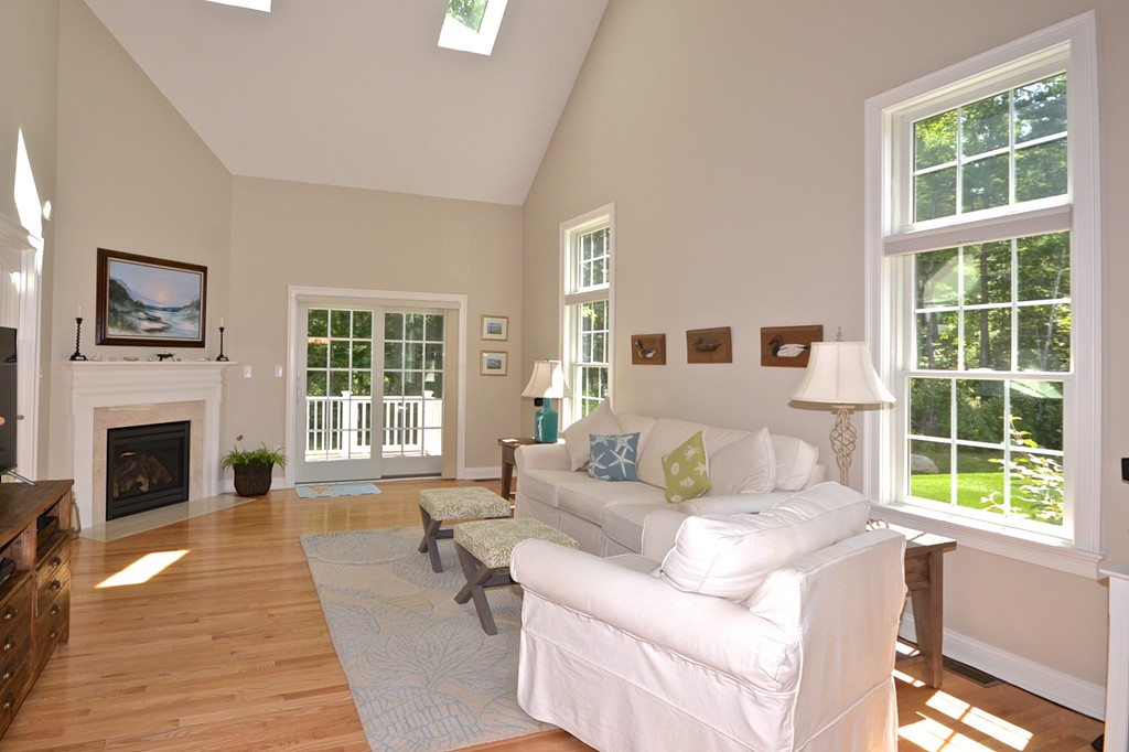 102 Fairhaven Road, Unit 23 Mattapoisett, MA 02739 - Photo 8 of 20 Gallery Image 8