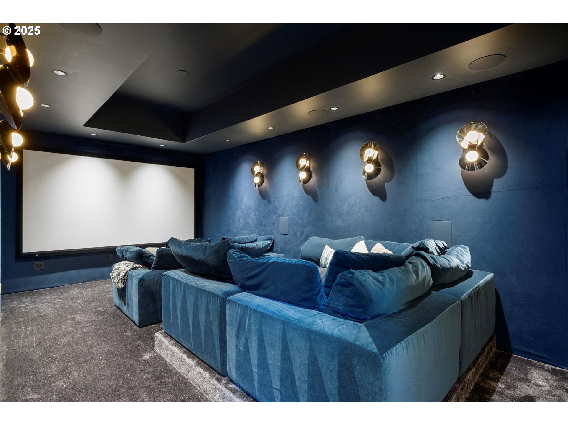 1948 Southwest Terrace Drive Portland, OR 97201 - Photo 35 of 48 a living room with furniture and a flat screen tv