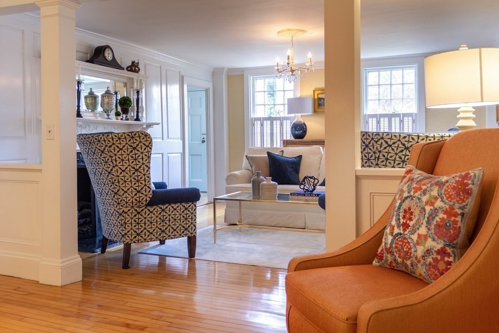 7 Fort Hill Street Hingham, MA 02043 - Photo 10 of 21