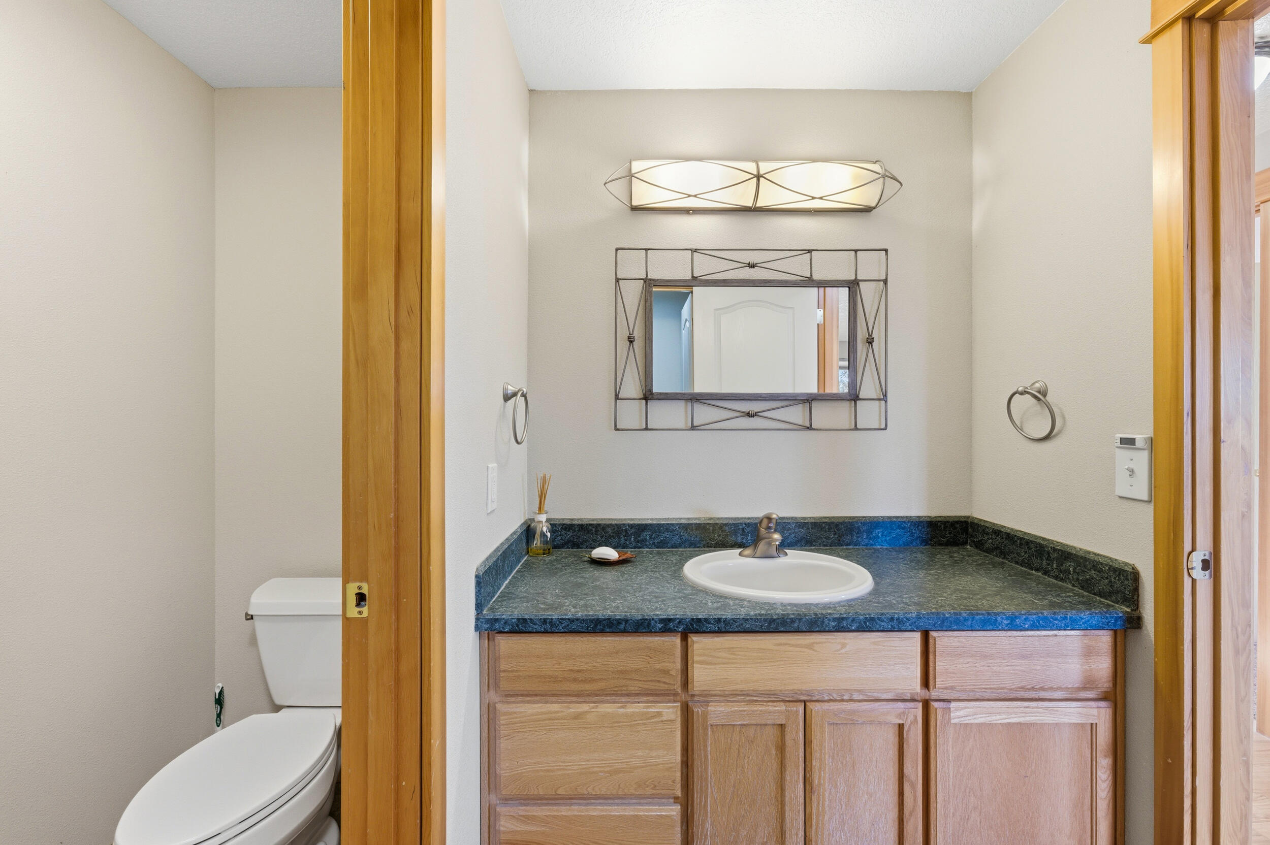 62262 Chickadee Lane Bend, OR 97701 - Photo 27 of 70 28_62262 chickadee ln-24