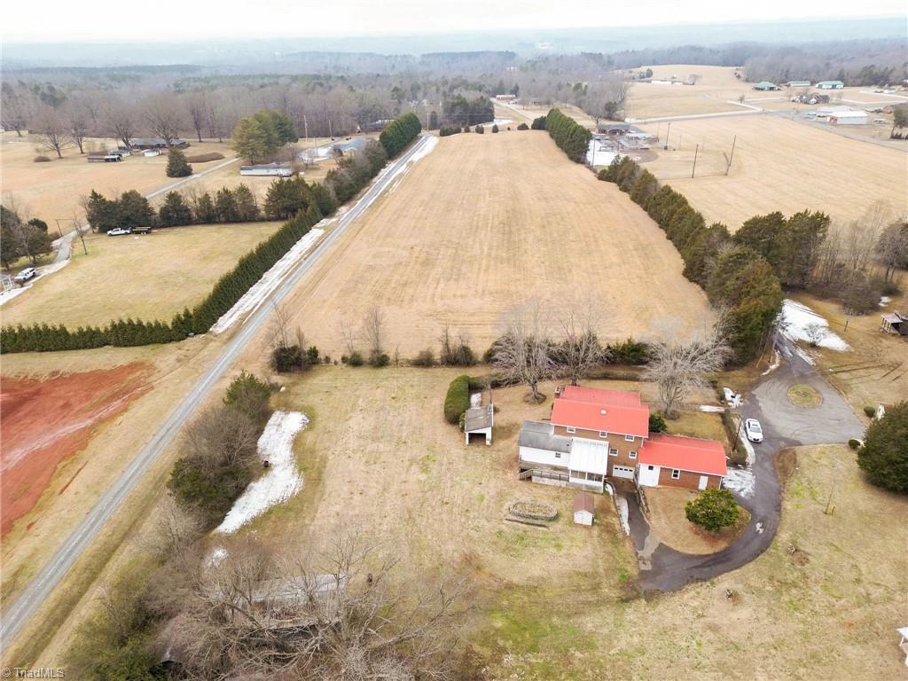 171 Lakey Road Mocksville, NC 27028 - Photo 4 of 50