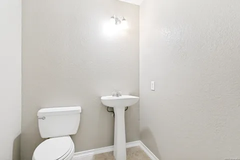 $290,000 | 17238 Irongate Rail, San Antonio, TX 78247