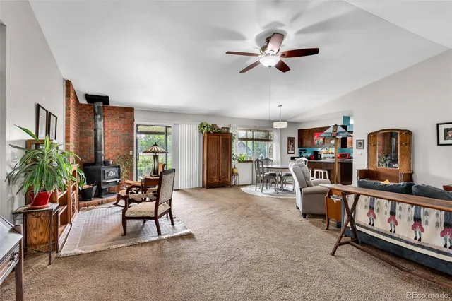 a view of a livingroom with furniture and a livingroom