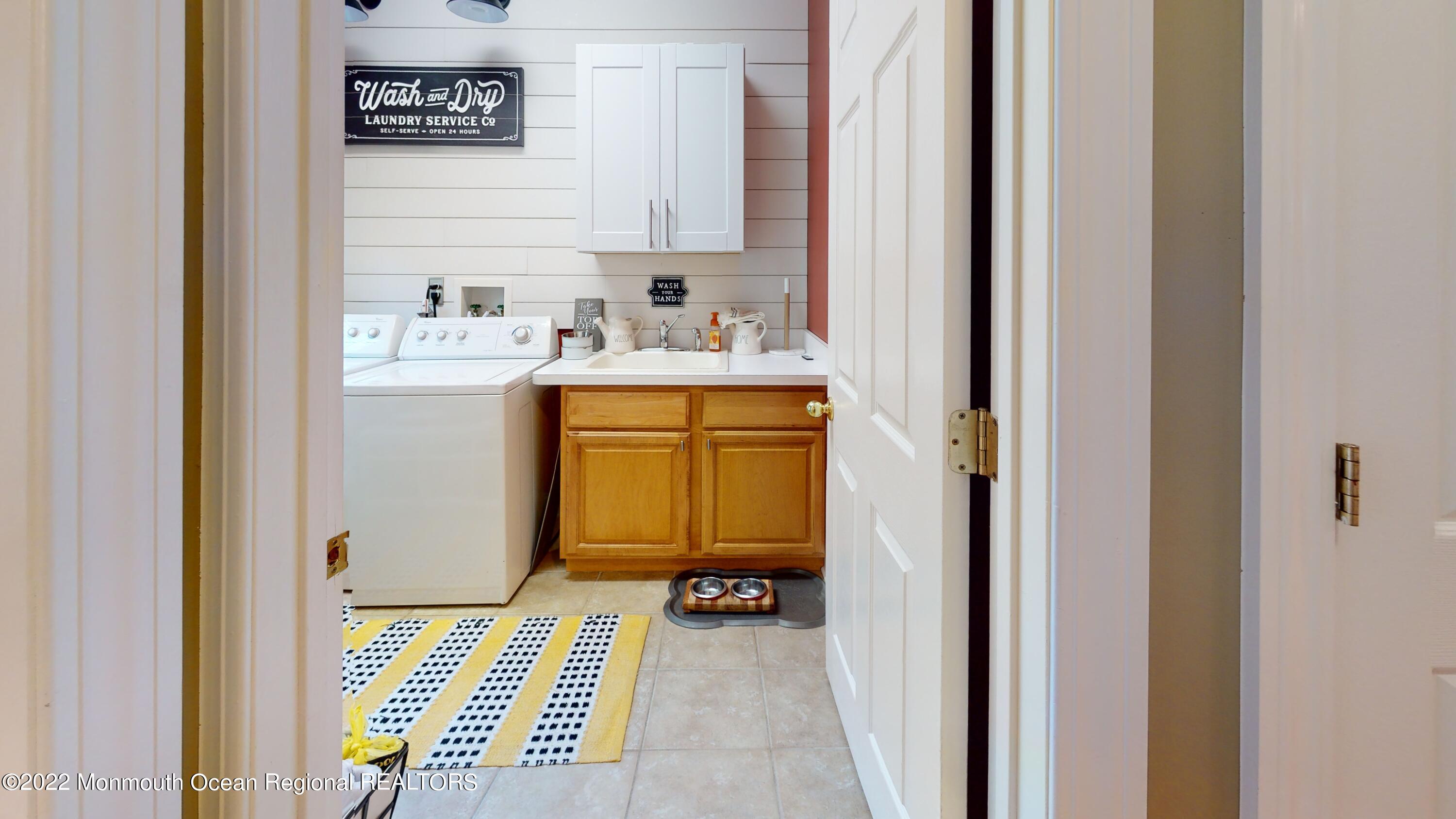 16 Zellers Road Long Valley, NJ 07853 - Photo 54 of 120 16-Zellers-Rd-Long-Valley-NJ-Bathroom(1)