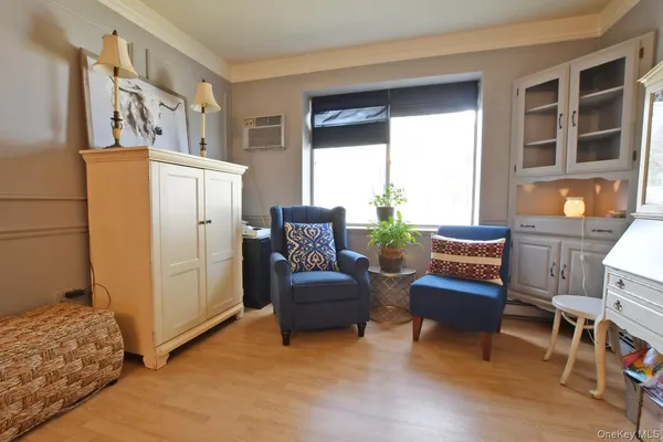 $629,999 | 78 North Bicycle Path, Selden, NY 11784