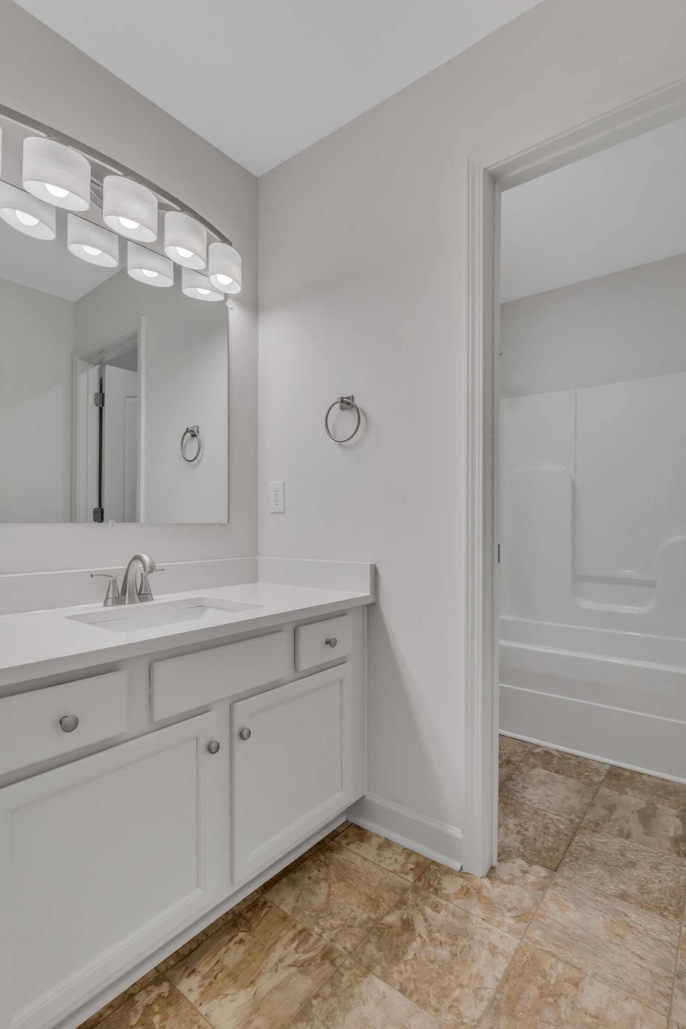133 Dimaggio Drive Springfield, TN 37172 - Photo 29 of 32 Gallery Image 29