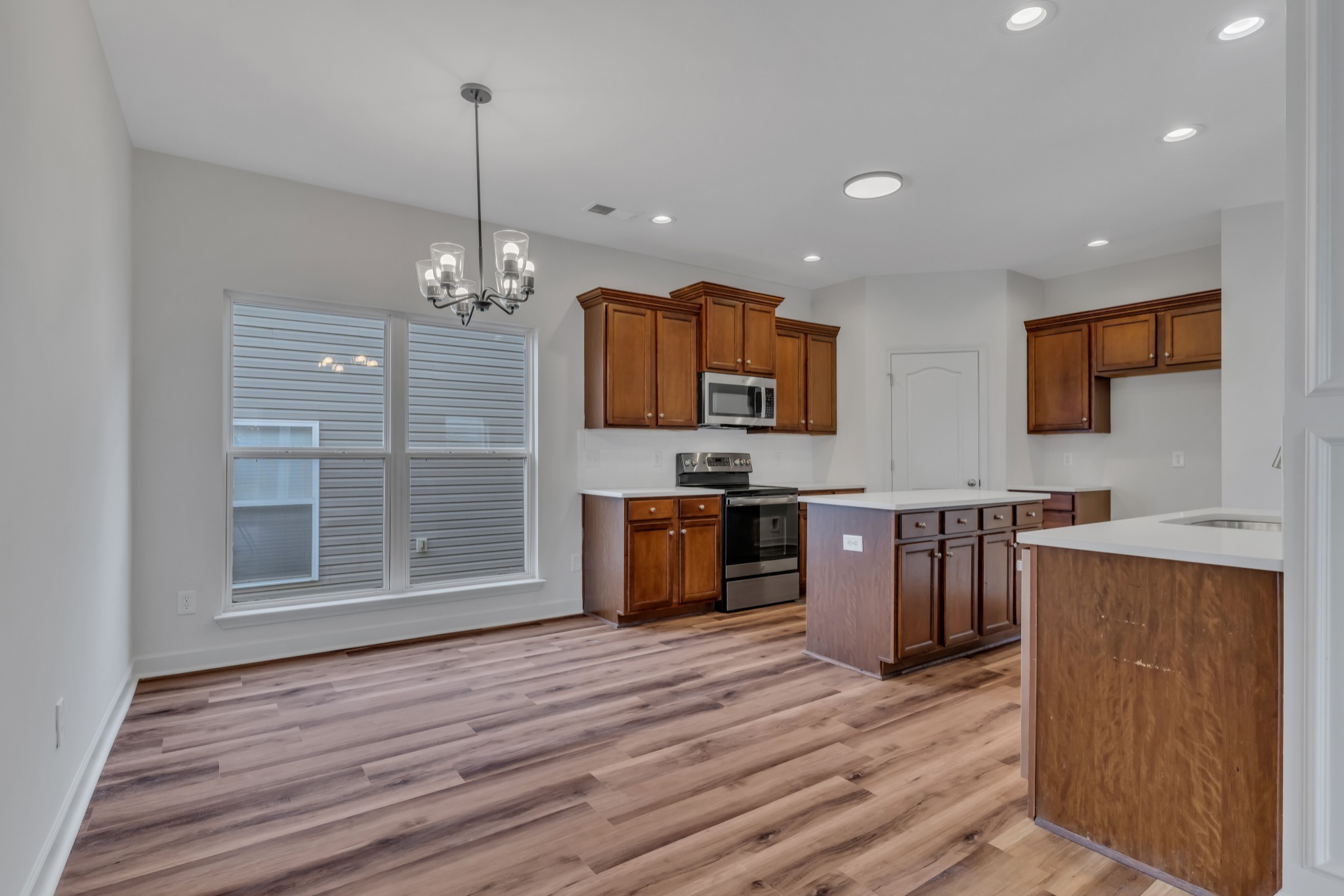 133 Dimaggio Drive Springfield, TN 37172 - Photo 8 of 32 Gallery Image 8