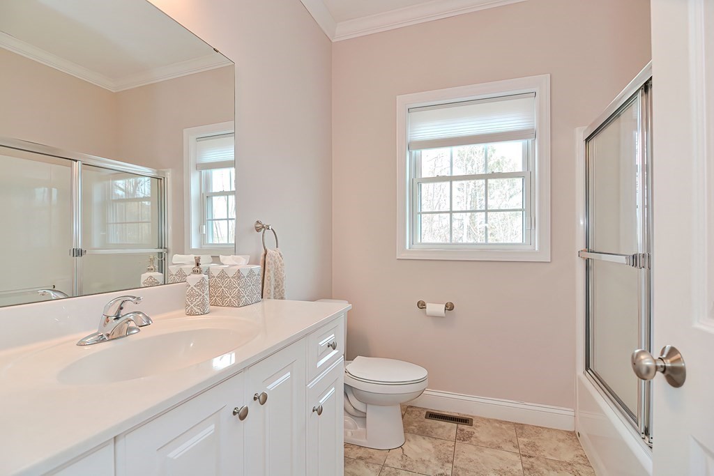 40 Bella Road Sharon, MA 02067 - Photo 25 of 38 Gallery Image 25