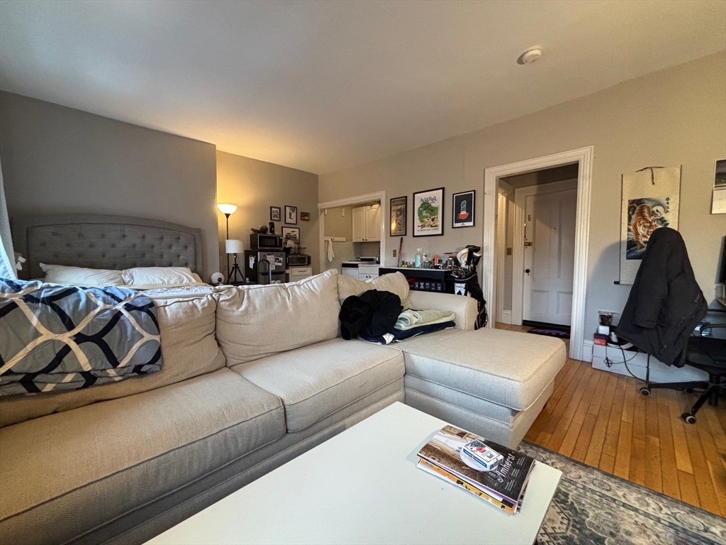 82 Charles Street, Unit 4F Boston, MA 02114 - Photo 3 of 9