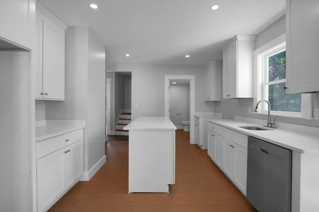 $749,900 | 99 Summer Street, Franklin, MA 02038