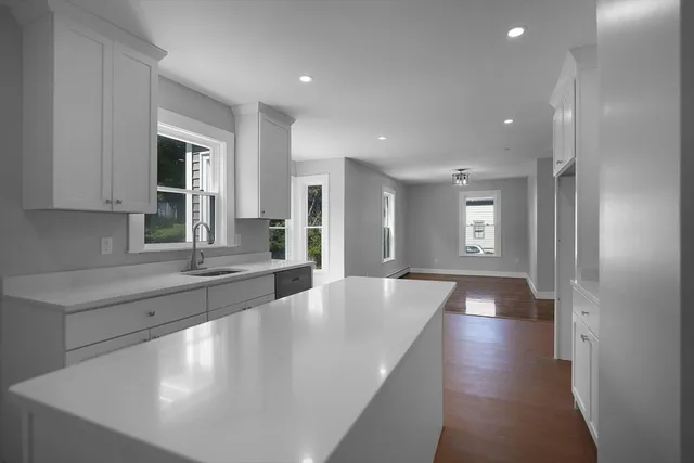 $749,900 | 99 Summer Street, Franklin, MA 02038