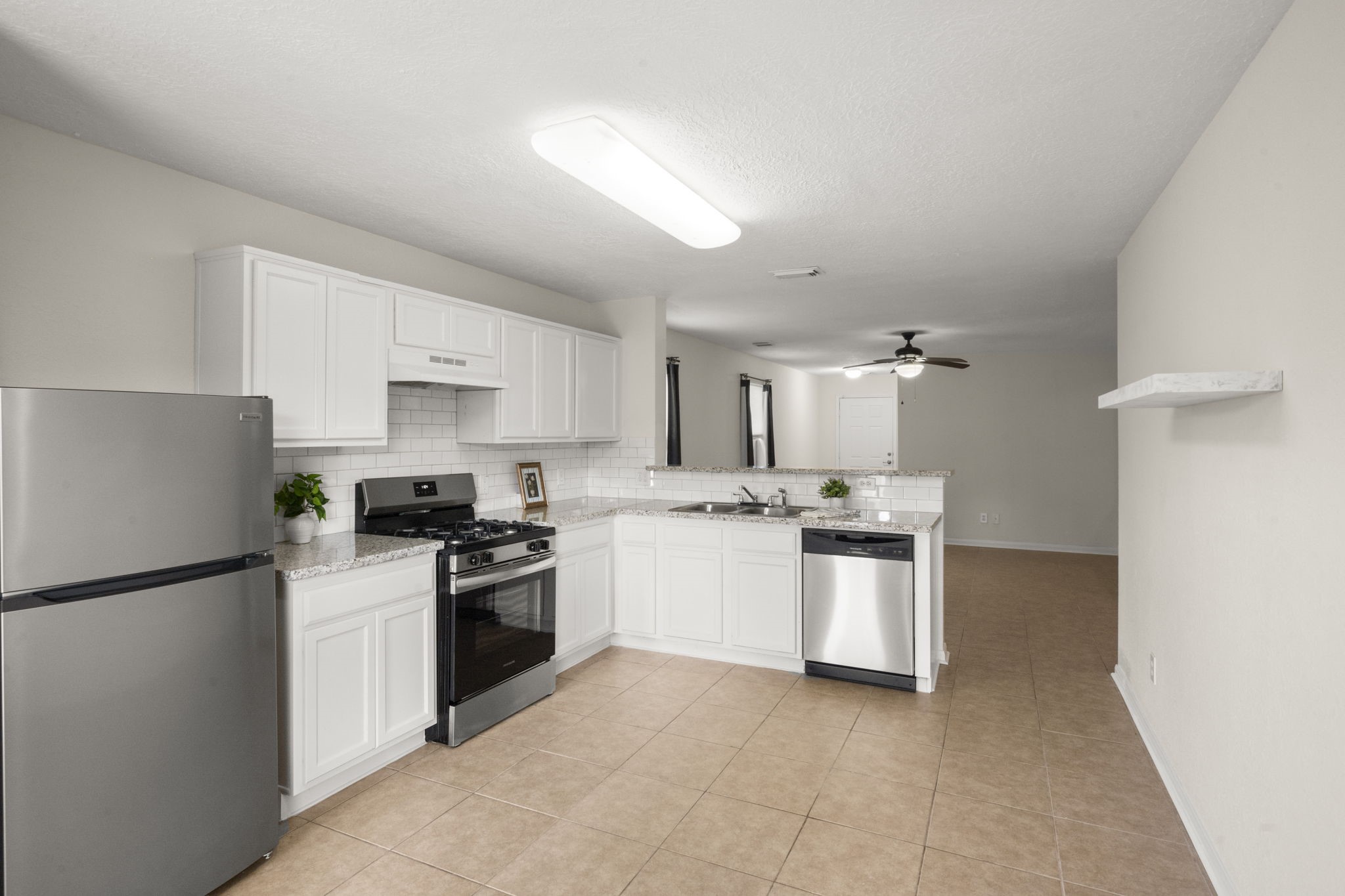 3602 Fuller Bluff Drive Spring, TX 77386 - Photo 9 of 25