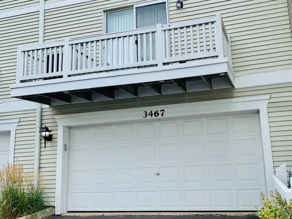 $329,000 | 3467 Ravinia Circle, Aurora, IL 60504