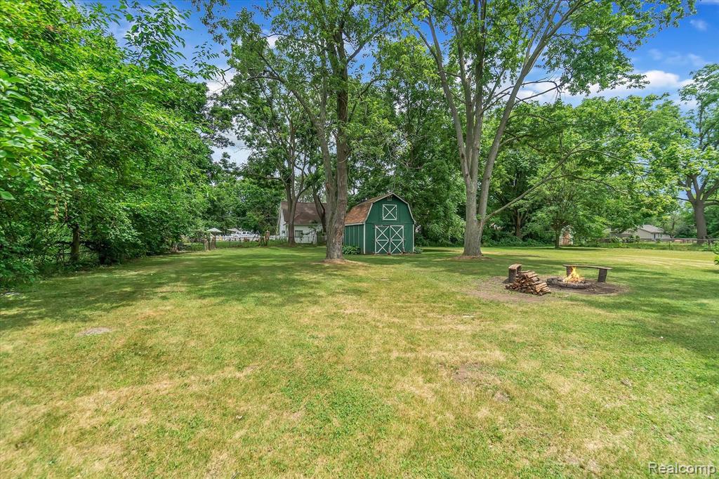 3039 Donley Avenue Rochester, MI 48309 - Photo 30 of 33