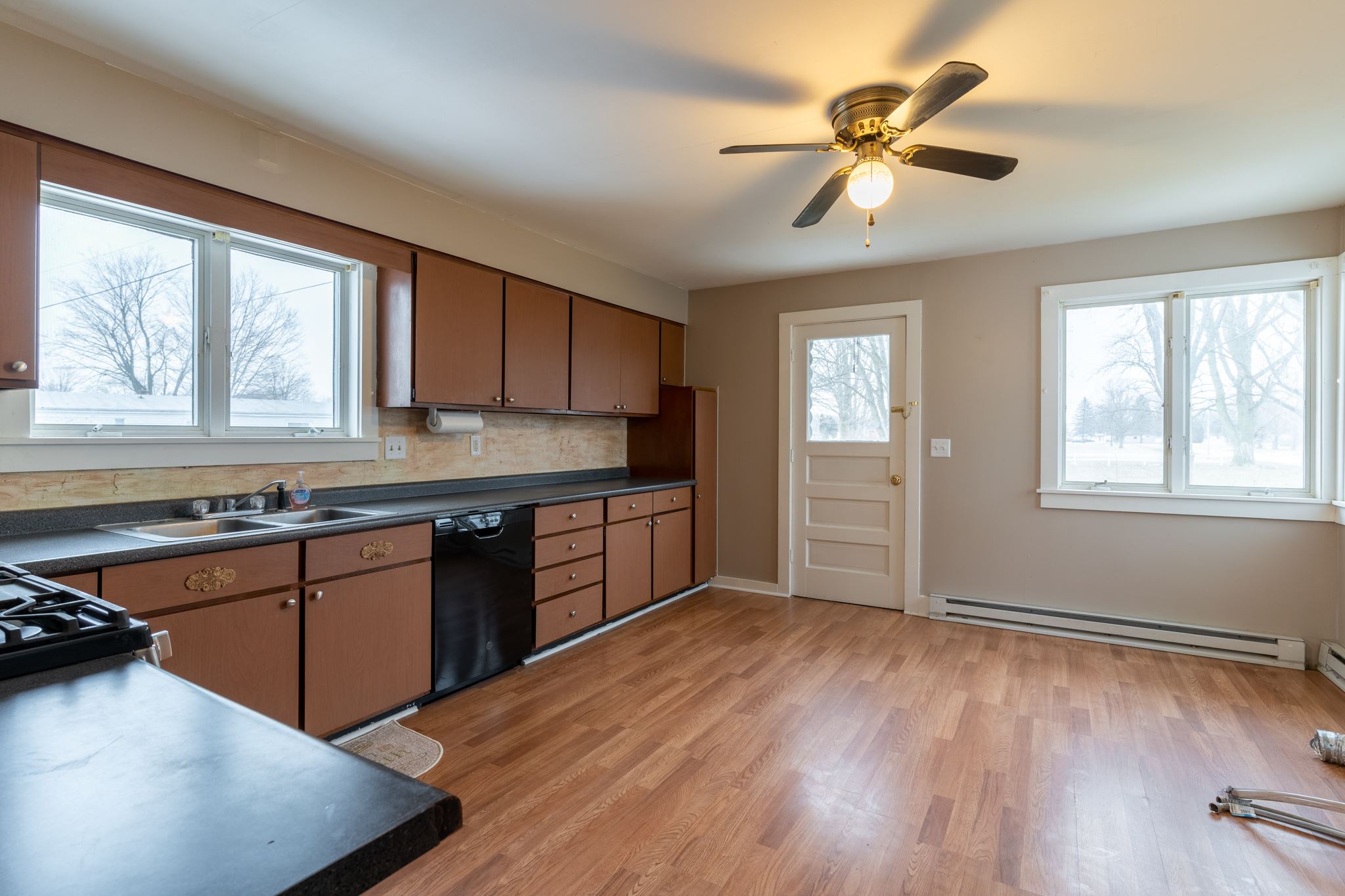 209 East Monroe Street Butler, IN 46721 - Photo 19 of 28