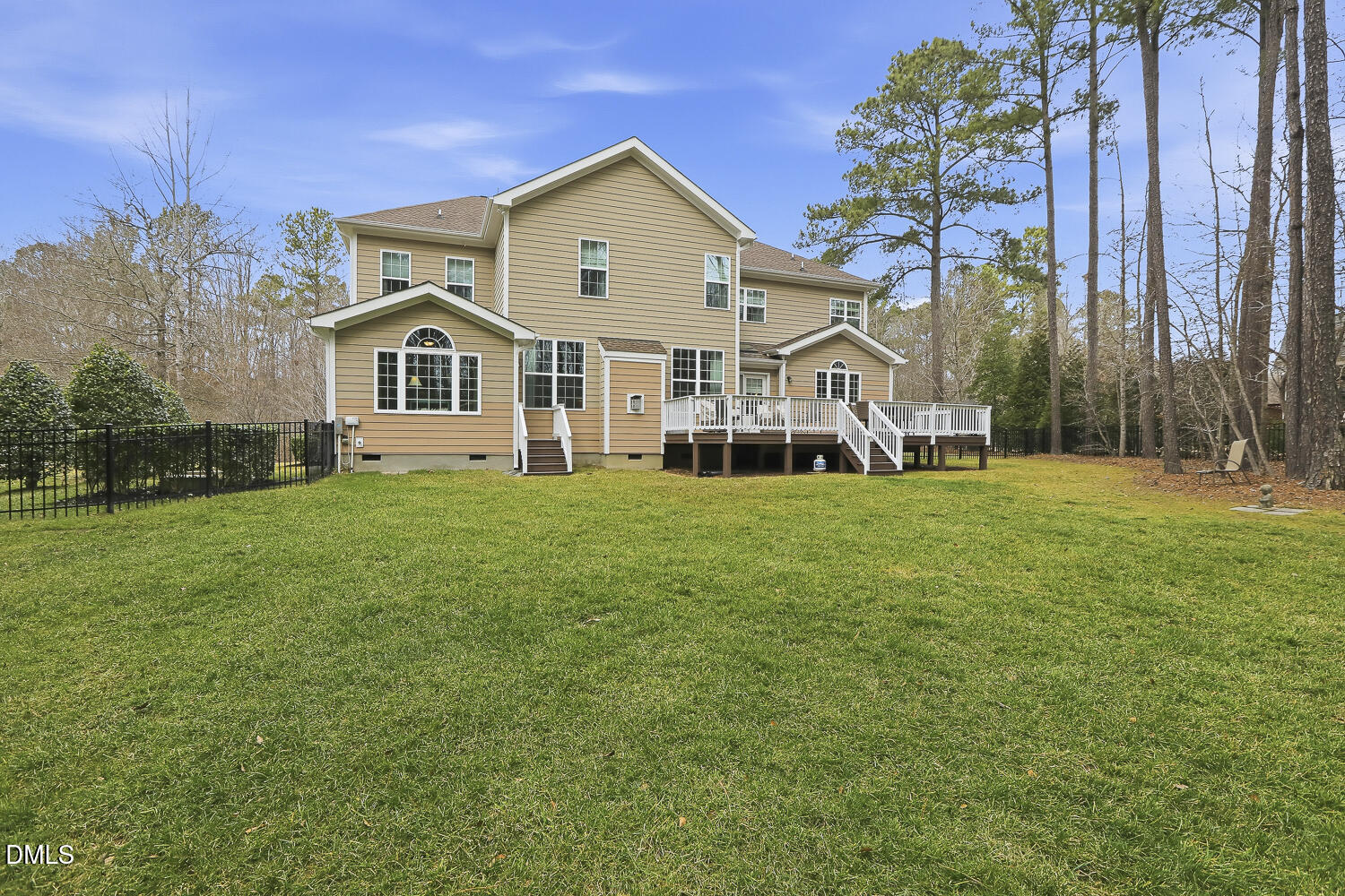 2205 Wood Cutter Court Raleigh, NC 27606 - Photo 71 of 74 088