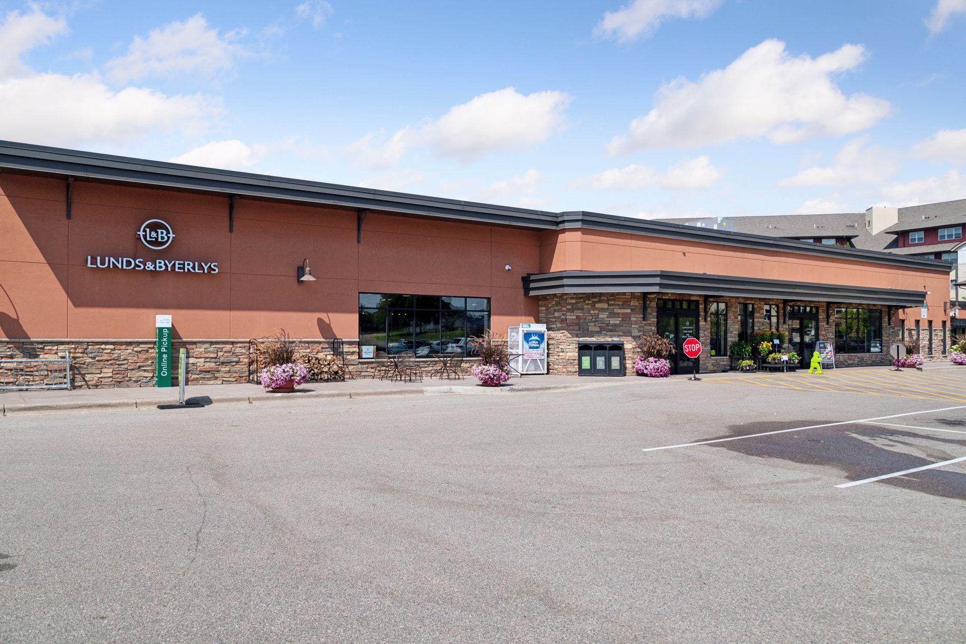 5131 Baker Road Minnetonka, MN 55343 - Photo 43 of 46