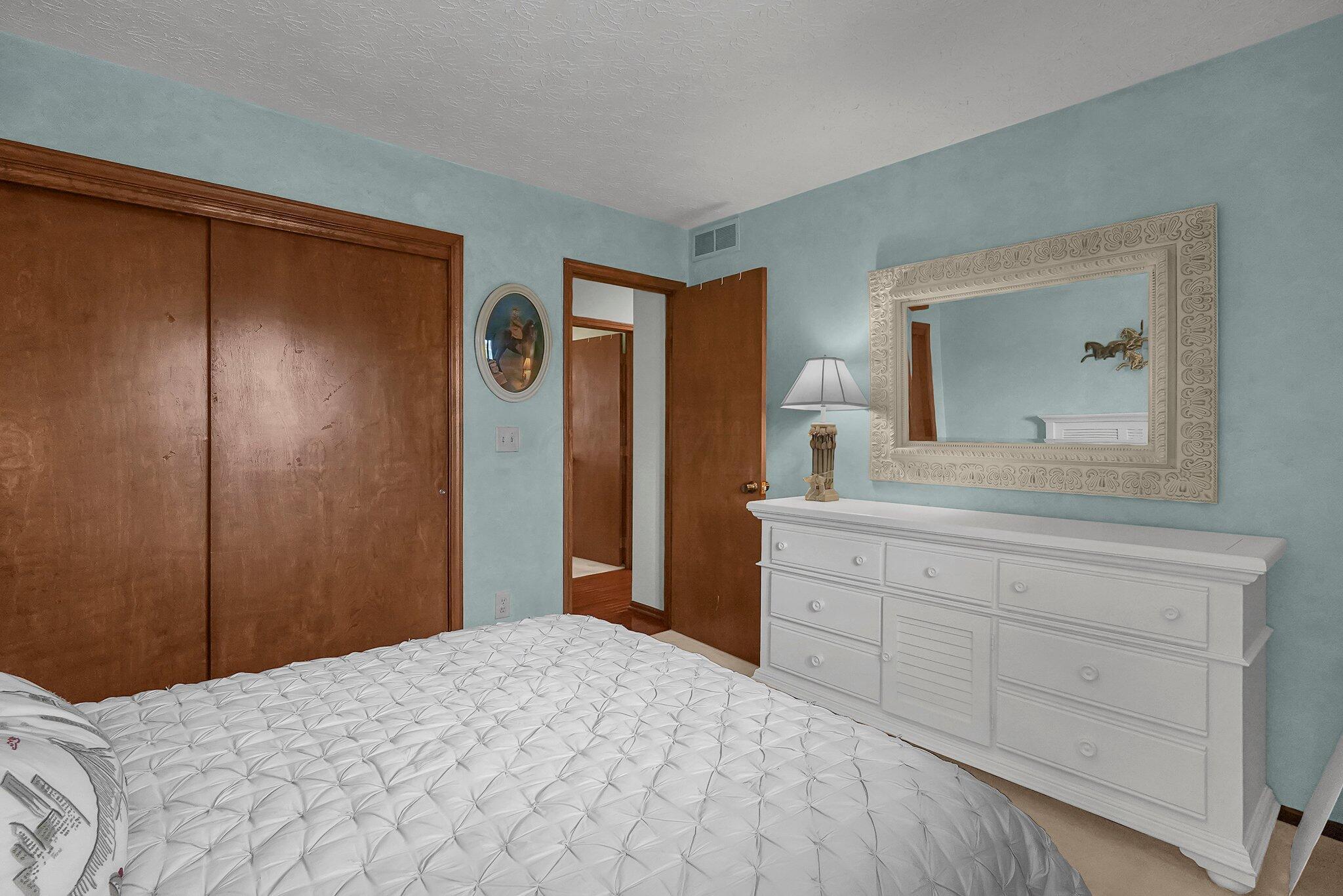 5033 Worthington Road Galena, OH 43021 - Photo 19 of 30 Bedroom