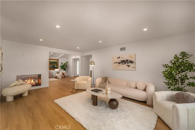 $1,298,000 | 7556 Chaminade Avenue, West Hills, CA 91304