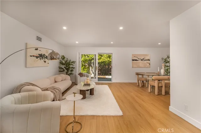 $1,298,000 | 7556 Chaminade Avenue, West Hills, CA 91304