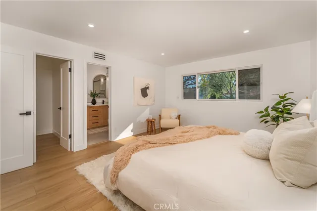 $1,298,000 | 7556 Chaminade Avenue, West Hills, CA 91304