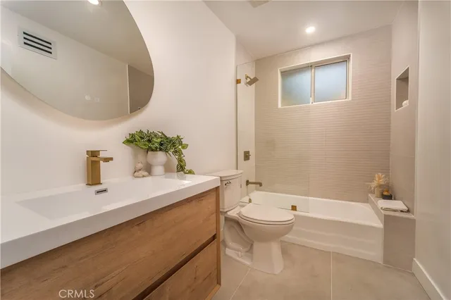 $1,298,000 | 7556 Chaminade Avenue, West Hills, CA 91304