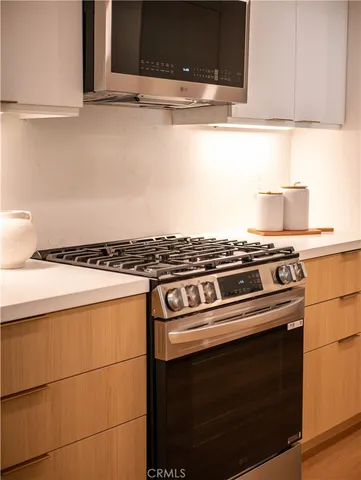 $1,298,000 | 7556 Chaminade Avenue, West Hills, CA 91304