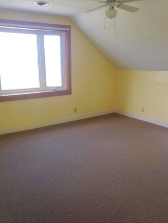 233 Middle Street Fall River, MA 02724 - Photo 21 of 24 Gallery Image 21