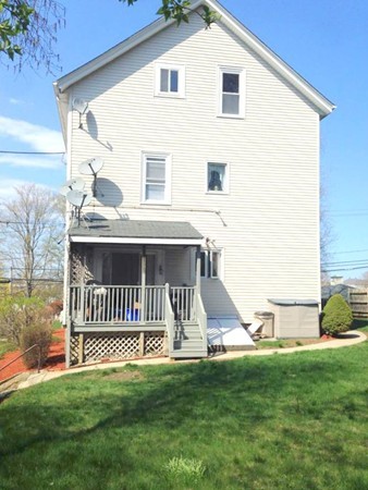233 Middle Street Fall River, MA 02724 - Photo 5 of 24 Gallery Image 5