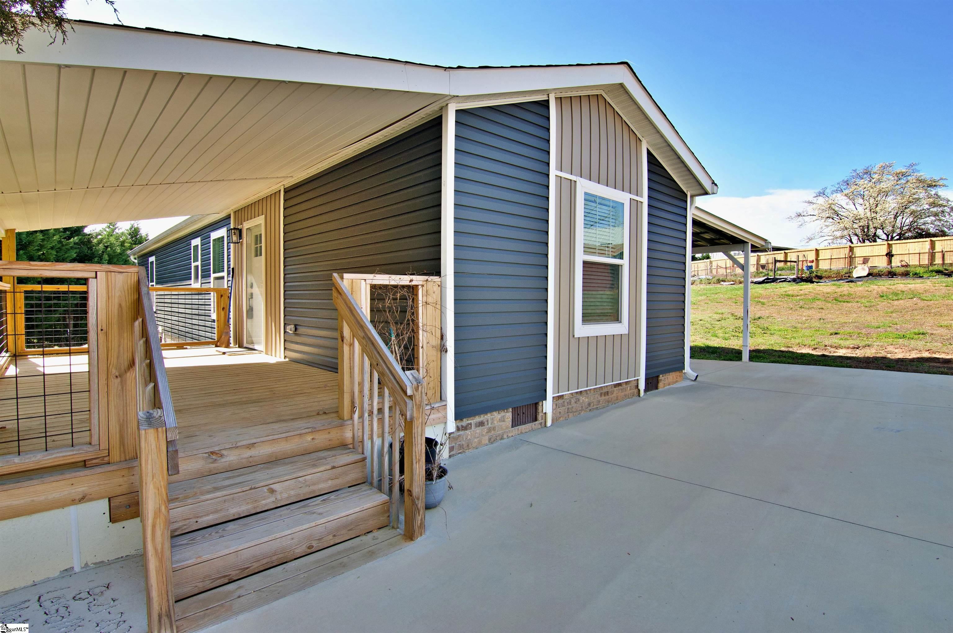 3408 Brown Road Greer, SC 29651 - Photo 8 of 49