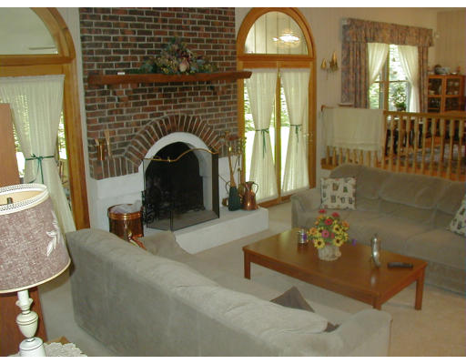 45 Burley Farm Road Danvers, MA 01923 - Photo 3 of 8 Gallery Image 3