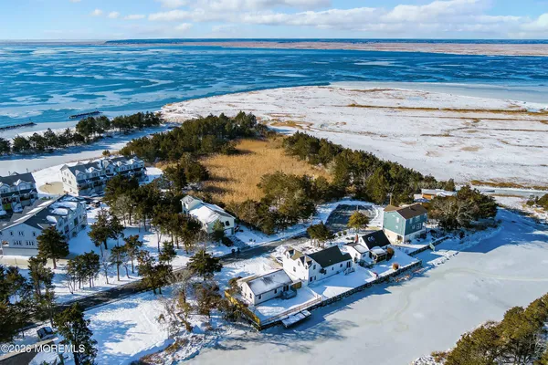 $385,000 | 16 Surfside Boulevard, Little Egg Harbor, NJ 08087