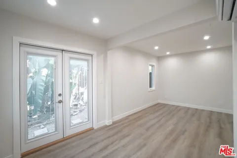 $3,100,000 | 6043 Selma Avenue, Los Angeles, CA 90028