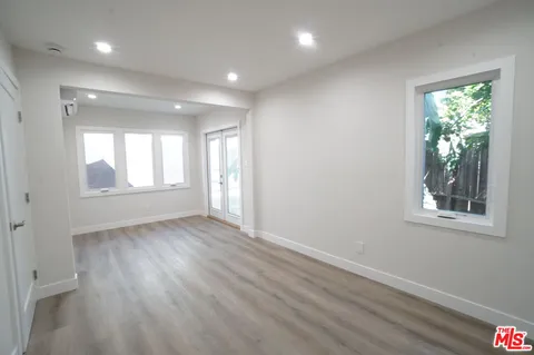 $3,100,000 | 6043 Selma Avenue, Los Angeles, CA 90028