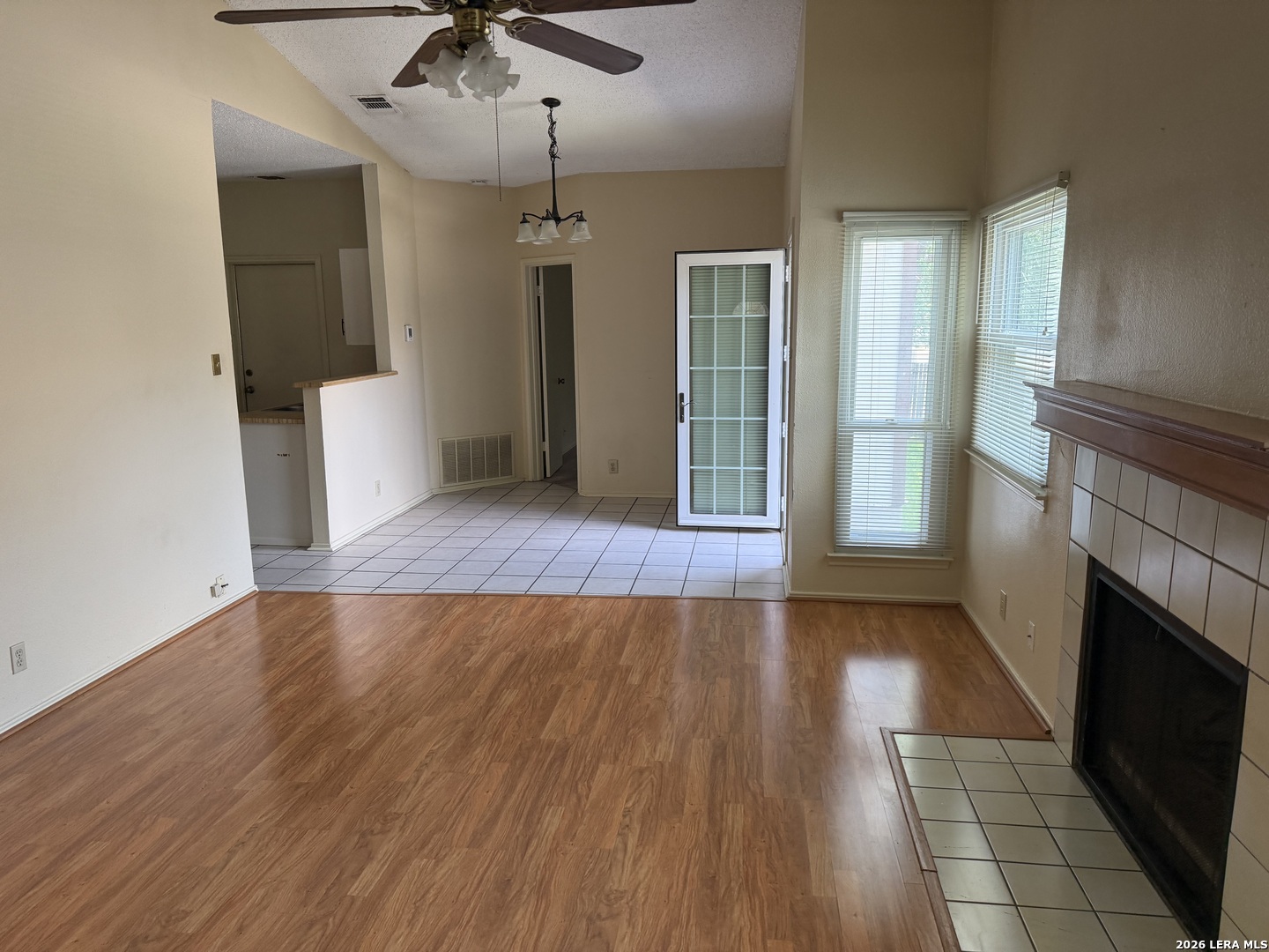 3400 Ridge Smoke San Antonio, TX 78247 - Photo 3 of 15