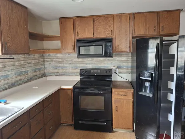 $165,000 | 302 South Lincoln Avenue, Olney Springs, CO 81062