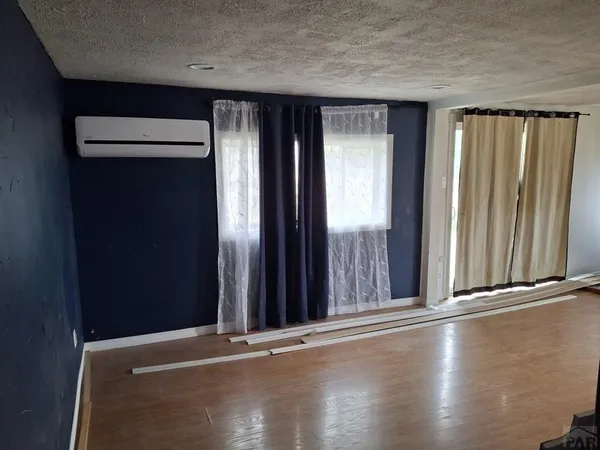 $165,000 | 302 South Lincoln Avenue, Olney Springs, CO 81062