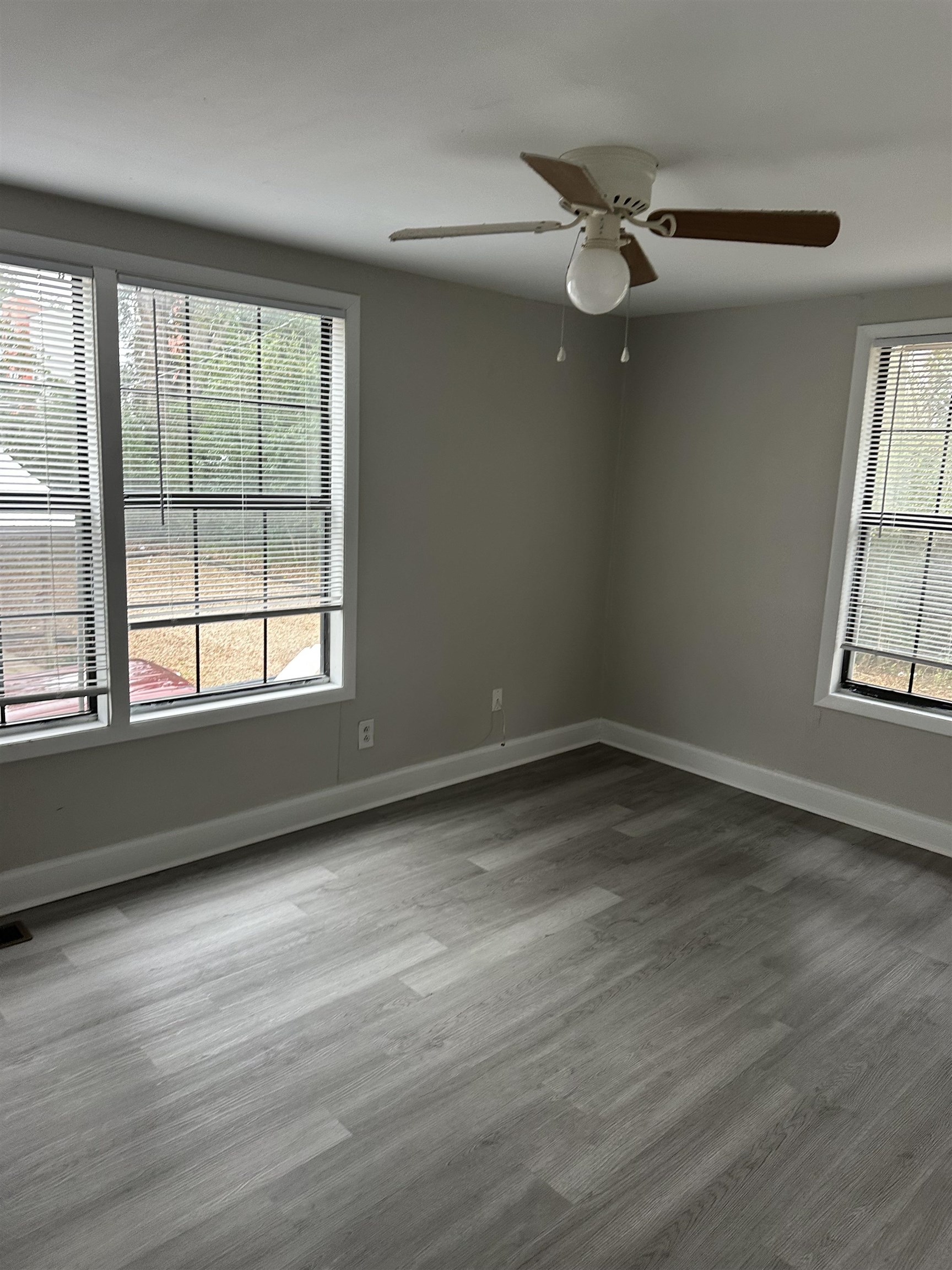 229 South Lipona Road, Unit B Tallahassee, FL 32304 - Photo 2 of 11