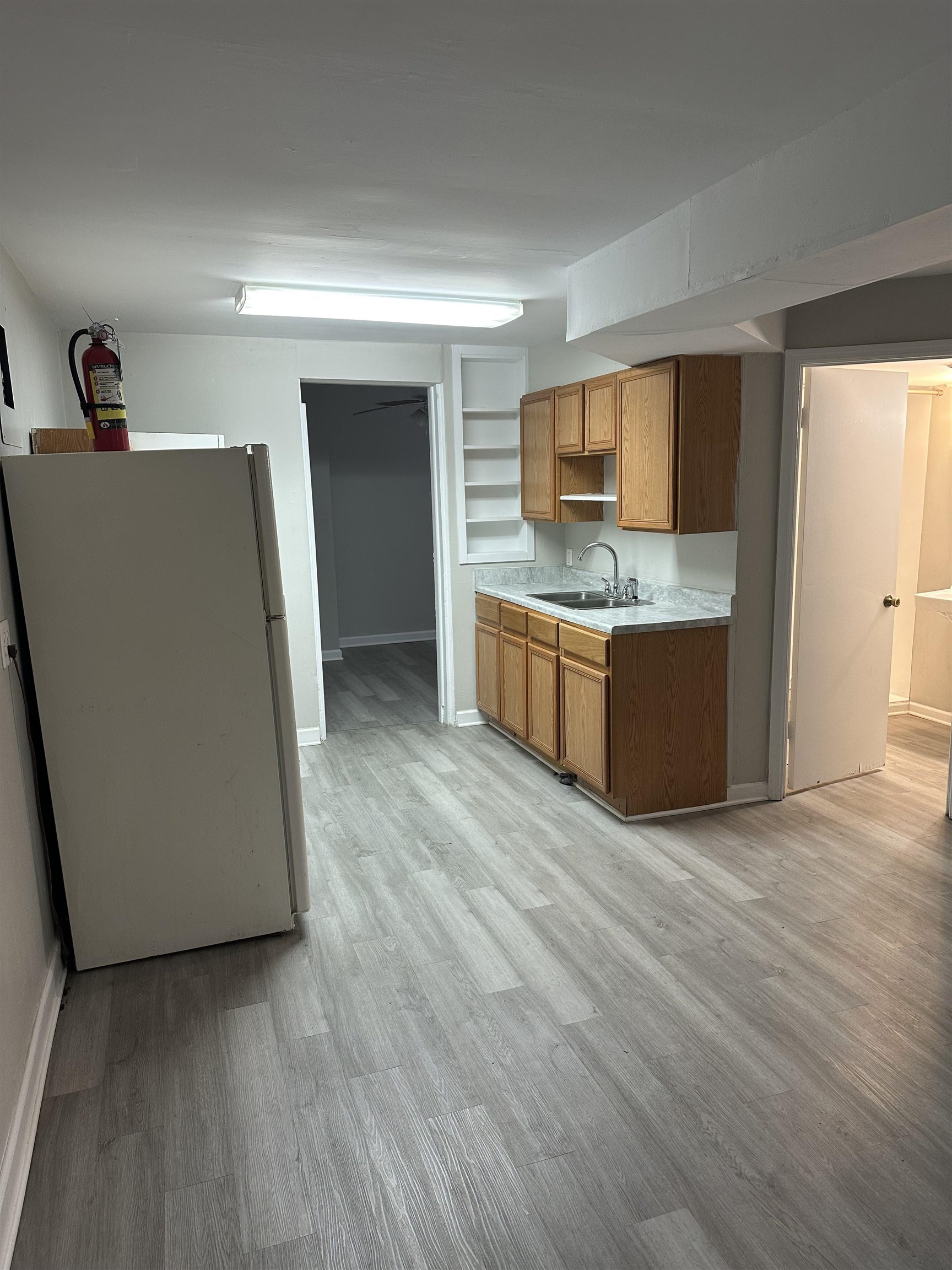 229 South Lipona Road, Unit B Tallahassee, FL 32304 - Photo 3 of 11