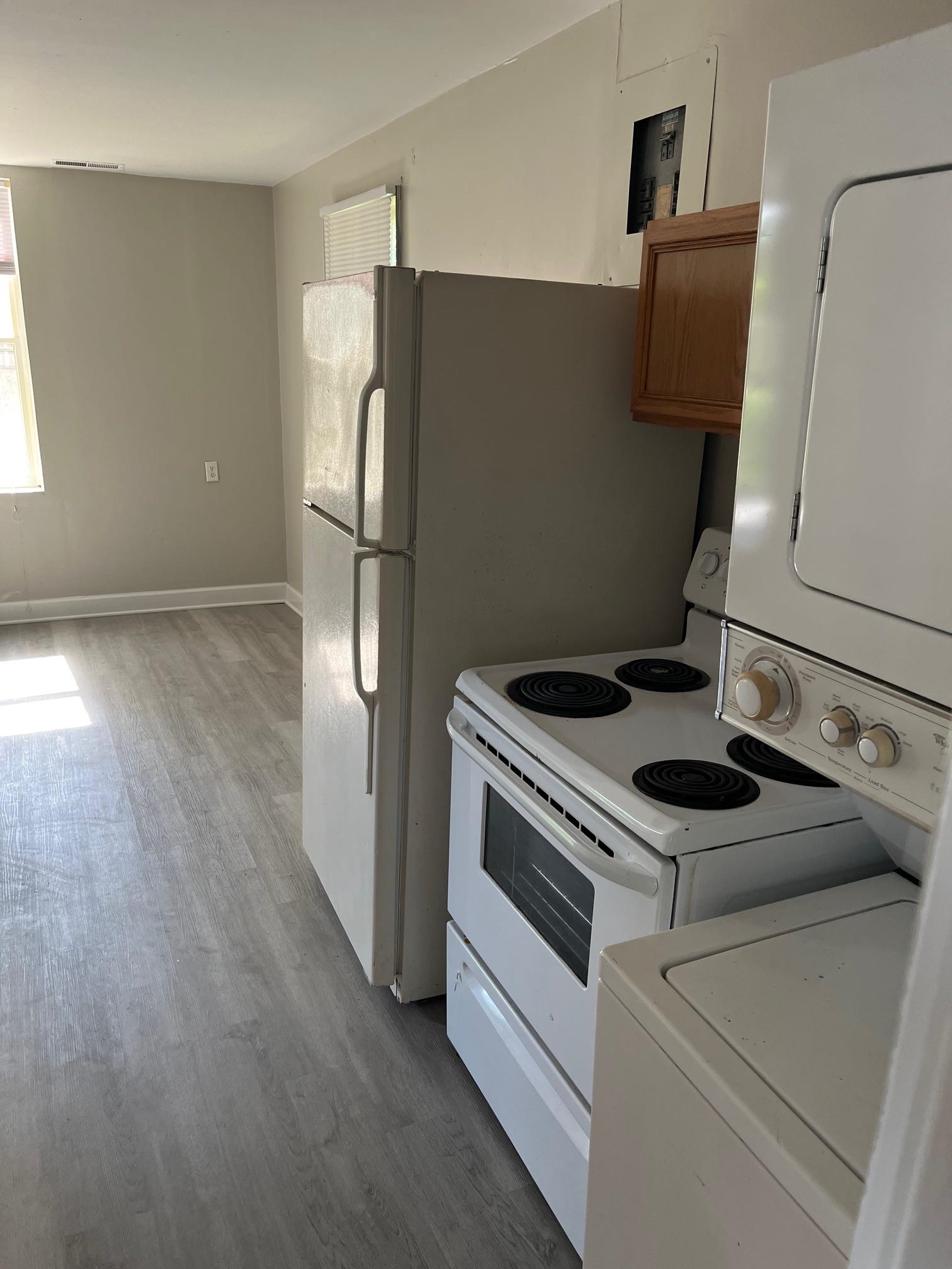 229 South Lipona Road, Unit B Tallahassee, FL 32304 - Photo 4 of 9