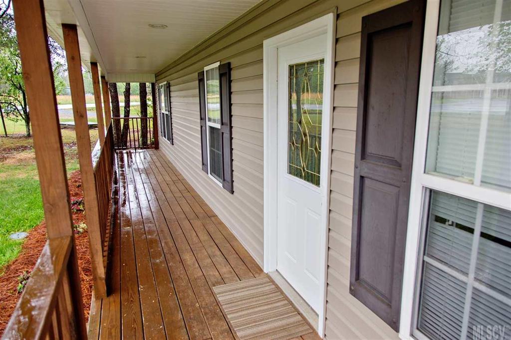 303 Cape Hickory Road Hickory, NC 28601 - Photo 13 of 25 Gallery Image 13
