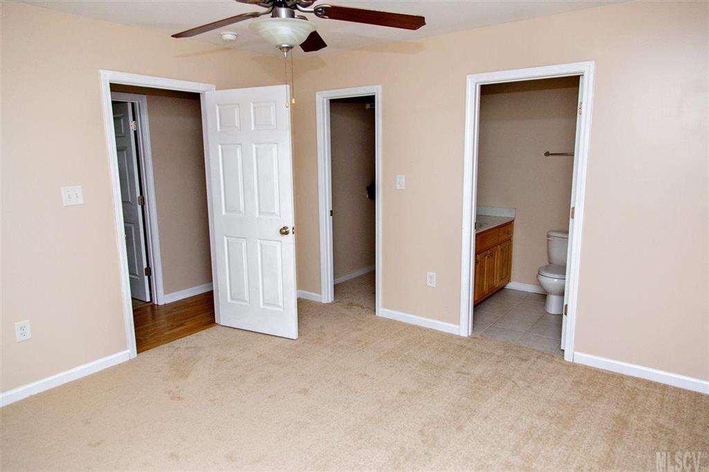 303 Cape Hickory Road Hickory, NC 28601 - Photo 6 of 25 Gallery Image 6