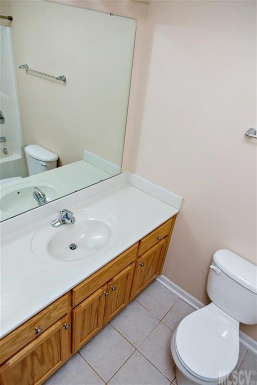 303 Cape Hickory Road Hickory, NC 28601 - Photo 7 of 25 Gallery Image 7