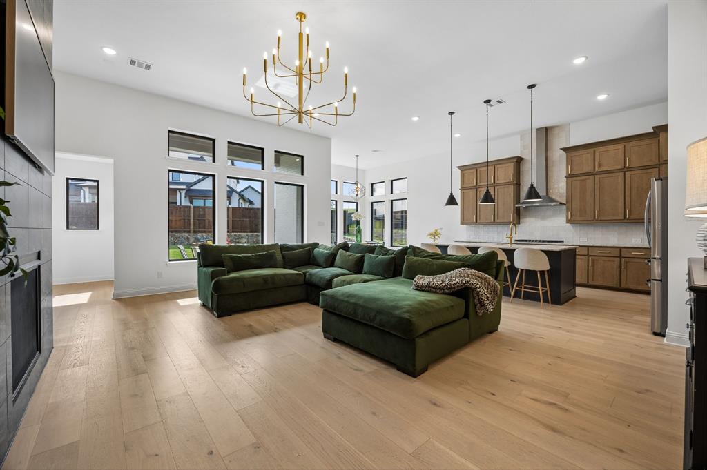 1717 Tolleson Drive Fort Worth, TX 76008 - Photo 3 of 40