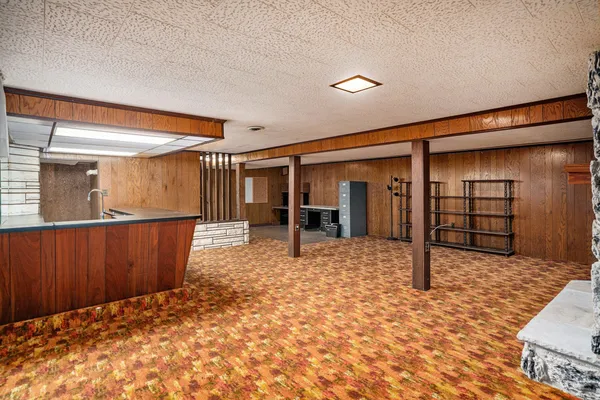 $397,900 | 340 West Railroad Street, Centreville, MI 49032