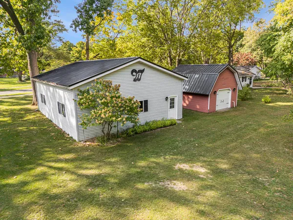 $397,900 | 340 West Railroad Street, Centreville, MI 49032