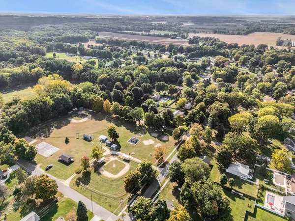 $397,900 | 340 West Railroad Street, Centreville, MI 49032