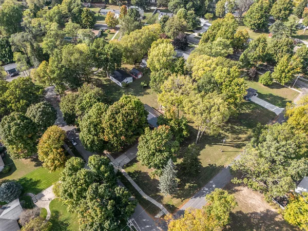 $397,900 | 340 West Railroad Street, Centreville, MI 49032